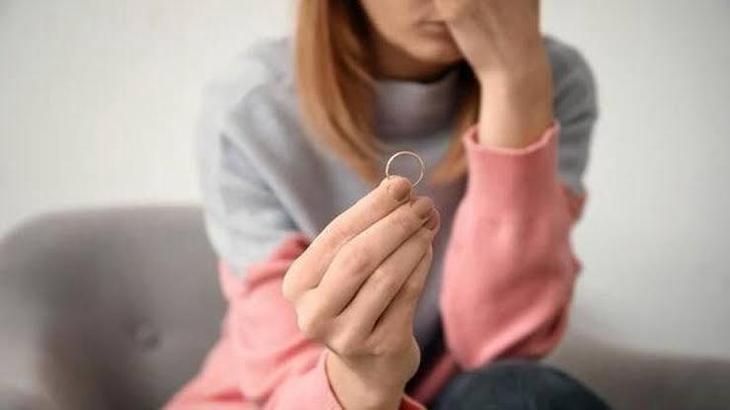 Eşine hakaret eden koca, boşanma davasında kusurlu bulundu