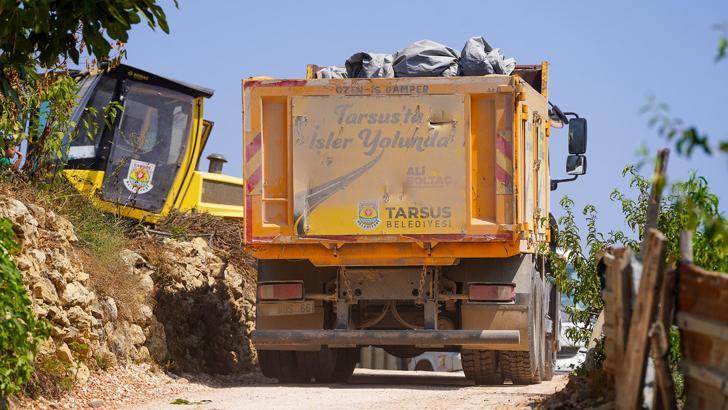 Tarsus Belediyesi’nden kırsal mahallelere yol desteği