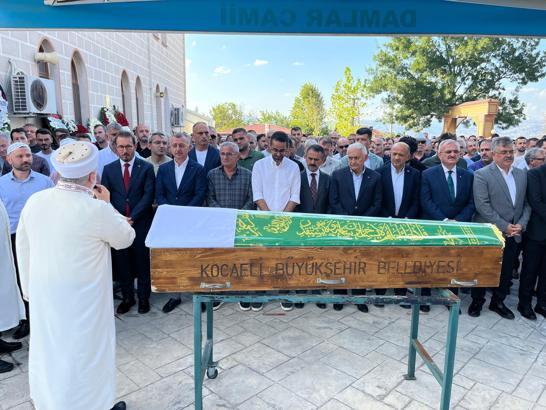 Binali Yıldırım, Cumhurbaşkanı eski danışmanı Serim’in babasının cenazesine katıldı