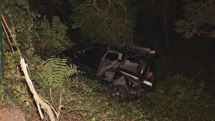 Maslak'ta kazada savrulan 2 araç ormana uçtu: 3 yaralı