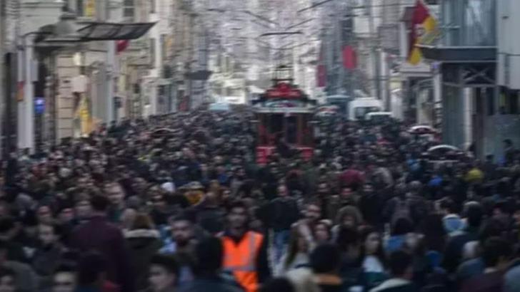 TÜİK: Türkiye nüfusu, 85 milyon 824 bini geçti