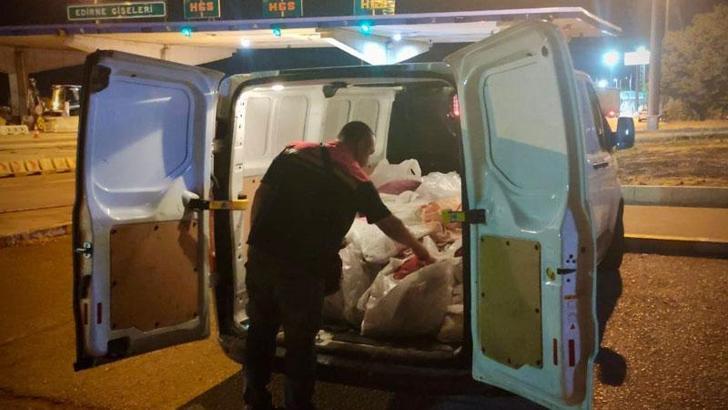 650 kilo kum midyesiyle yakalanan 3 kişiye 2 milyon lira ceza