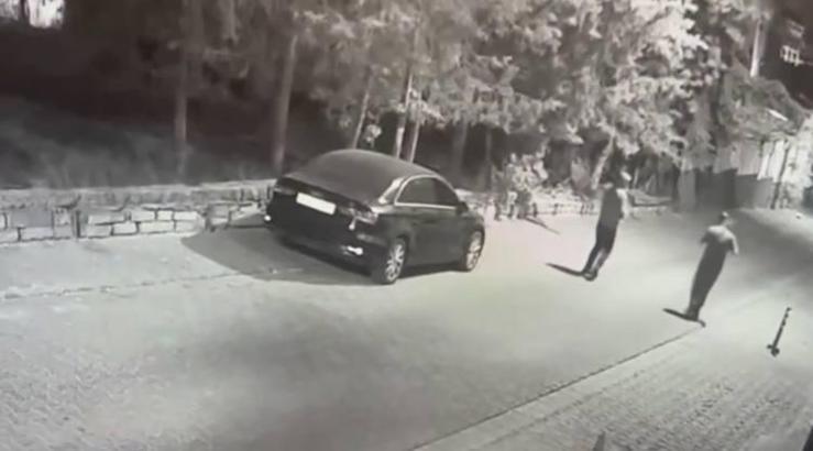 İstanbul - İstanbul Emniyeti'nin silahlı suç örgütlerine yönelik operasyonlarında 69 şüpheli tutuklandı