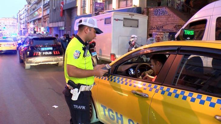 İstanbul - Kadıköy'de helikopter destekli 'Huzur İstanbul' denetimi