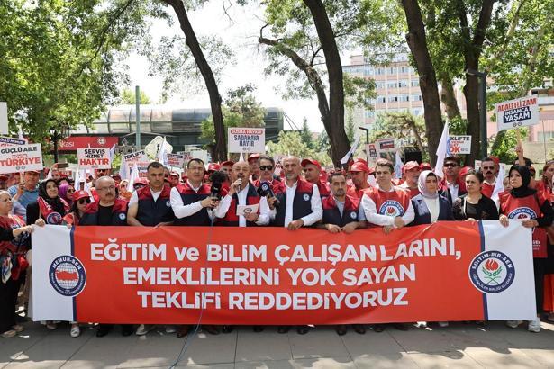 Eğitim-Bir-Sen'den, 'zam teklifi' açıklaması