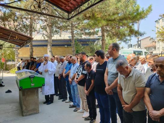 Kazada ölen 18 yaşındaki Gülseda, memleketi Kırşehir’de toprağa verildi