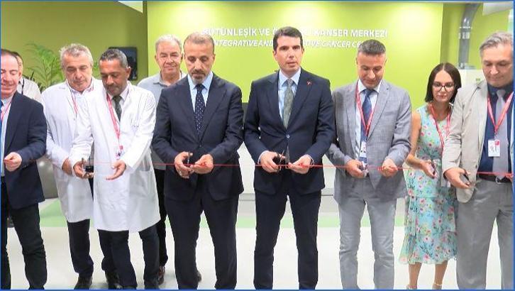 'Bütünleşik ve Önleyici Kanser Merkezi' Ankara'da hizmete açıldı