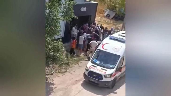 Terastan düşen 17 yaşındaki Kader ağır yaralandı