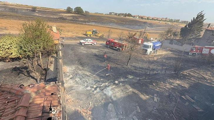 Tekirdağ'da ot yangını kontrol altında