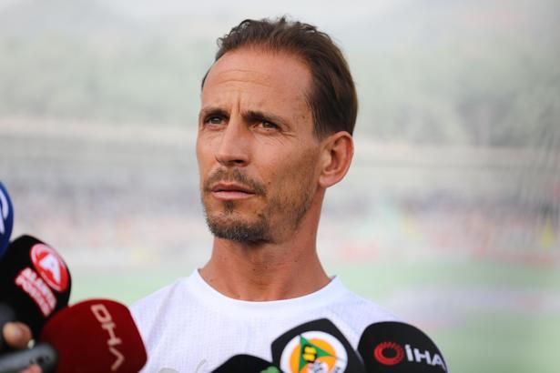 Joao Pereira: Bu sene hedefimiz daha rahat sezon geçirmek