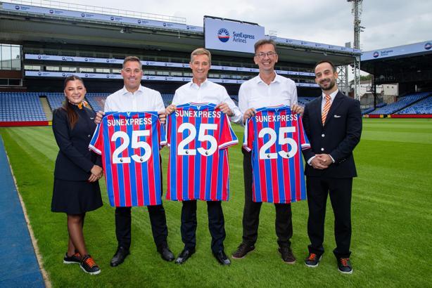 Crystal Palace takımının resmi havayolu ortağı SunExpress oldu