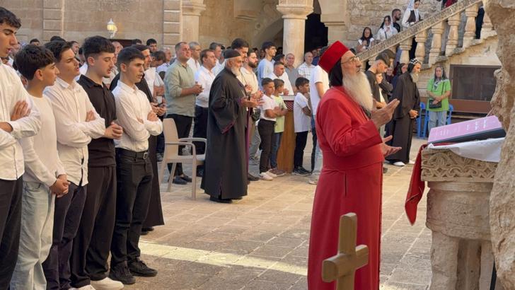 Midyat'ta Süryaniler, 2 bin yıllık dini anma geleneğinde buluştu