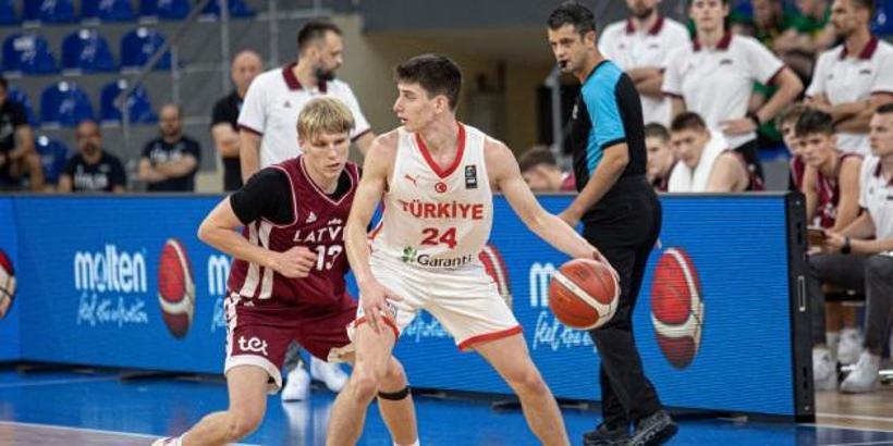 16 Yaş Altı Erkek Basketbol Milli Takımı, Letonya’ya yenildi