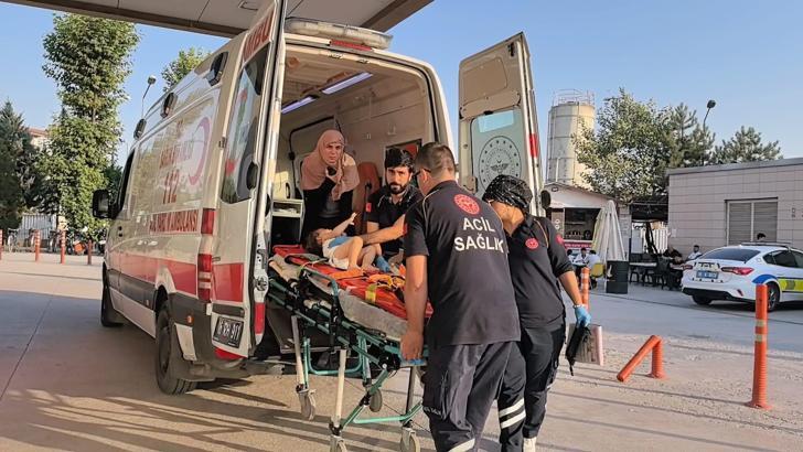 Balkondan düşen çocuk yaralandı