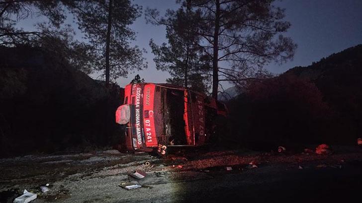 Yangın dönüşü arazöz devrildi; 2 işçi yaralandı
