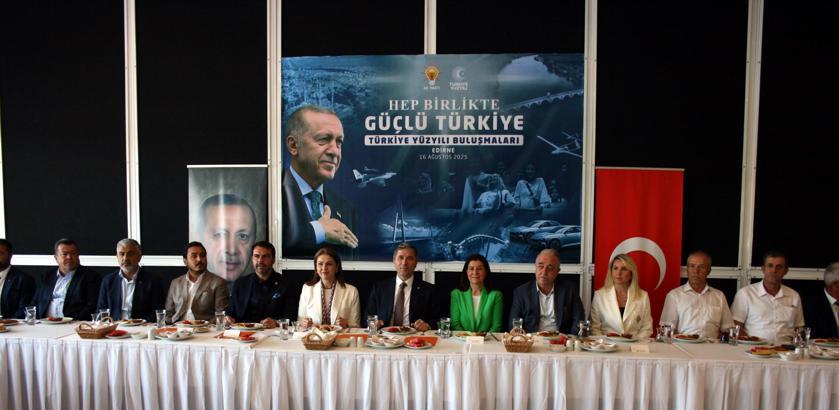 AK Parti'li Sırakaya: Duruşumuzu devam ettirdikçe, partimize katılımların devam edeceği muhtemel