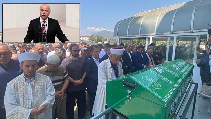 Muğla'da otomobilin çarpması sonucu ölen eski milletvekili toprağa verildi