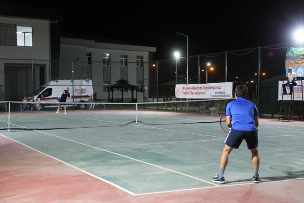 Diyarbakır’da 46 sağlık çalışanının katıldığı ‘Tenis Turnuvası’ başladı