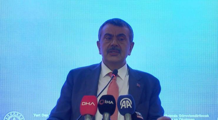 Bakan Tekin: Yabancı dil eğitiminde mantığı değiştirmeliyiz (2)