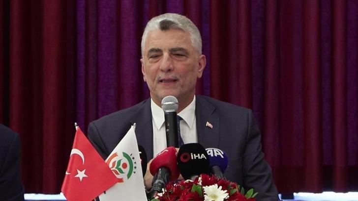 Ticaret Bakanı Bolat, İstanbul Gıda Toptancılar Çarşısı’nda sektör temsilcileri ile buluştu