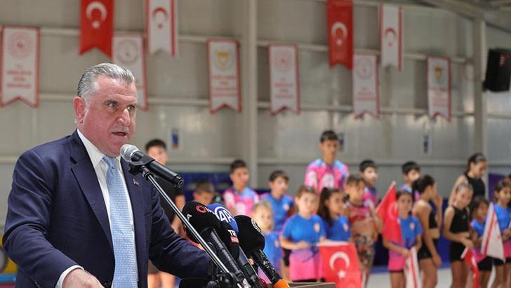 Gençlik ve Spor Bakanı Bak, KKTC'de