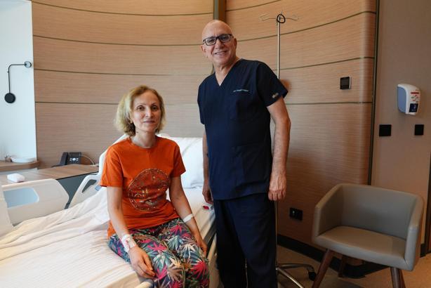 Dördüncü kalp ameliyatıyla hayata tutundu