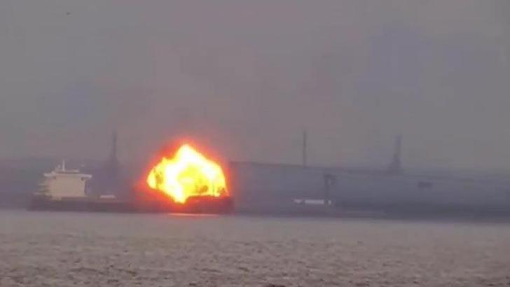 ABD'de kargo gemisinde patlama