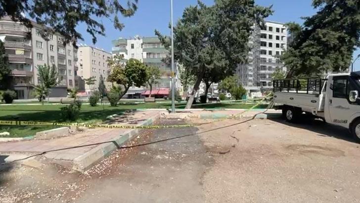 Parkta 13 bıçak darbesiyle öldürüldü