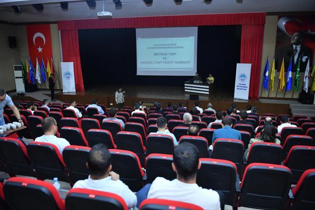 Büyükşehir Belediyesi, Hacılar’da “Metruk Yapı ve Hasarlı Yapı Tespiti” düzenlendi