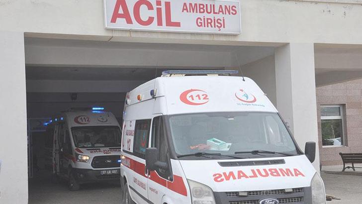 Çöp konteynerine çarpan motosikletin sürücüsü yaralandı