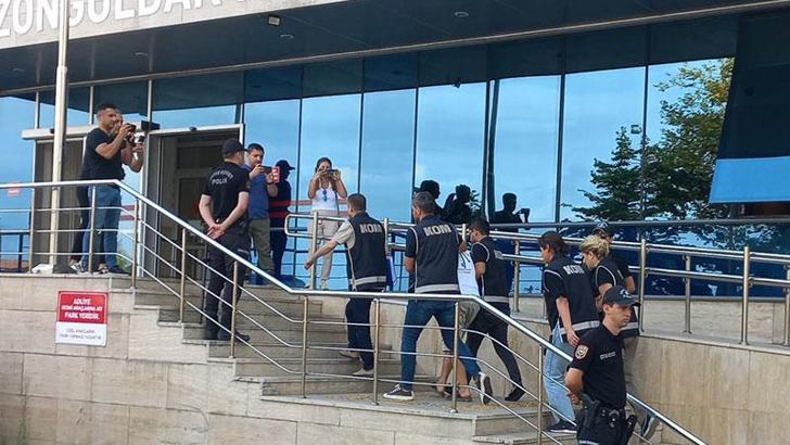 İndirimli tatil vaadiyle 300 kişiyi dolandırdığı iddia edilen çift yakalandı