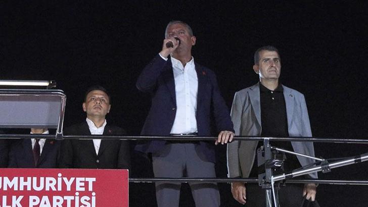 Özgür Özel, Üsküdar'da konuştu