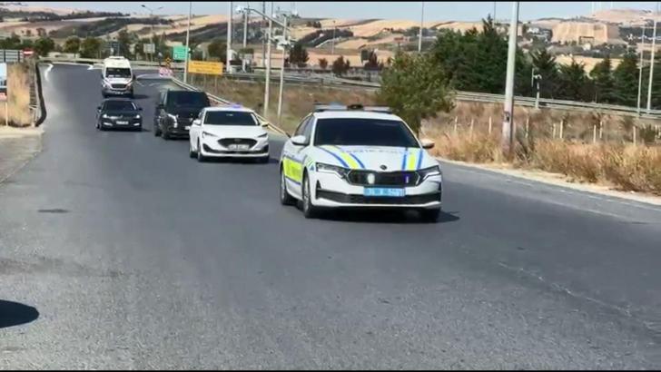 İstanbul - Özgür Özel Silivri'de Ekrem İmamoğlu'nu ziyaret ediyor - 1