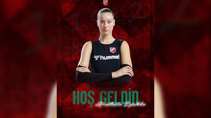 Karşıyaka filesinde Lyaskho imzaladı