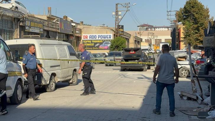 Otomobil tamirhanesinde palalı kavgada ustanın parmağı koptu, 2 kişi de darbedildi