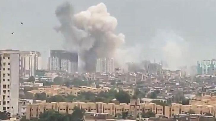 Pakistan'da havai fişek fabrikasında patlama: 34 yaralı