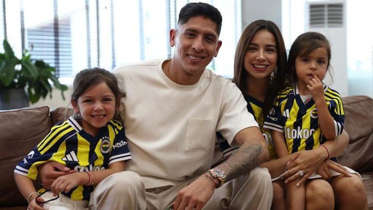 Fenerbahçe'nin kiralık transferi için prensip anlaşmasına vardığı Edson Alvarez, İstanbul'a geldi