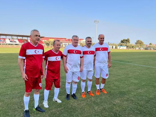 Gençlik ve Spor Bakanı Bak, 'Aydın'da coşkuyla yolumuza devam ediyoruz' (3)