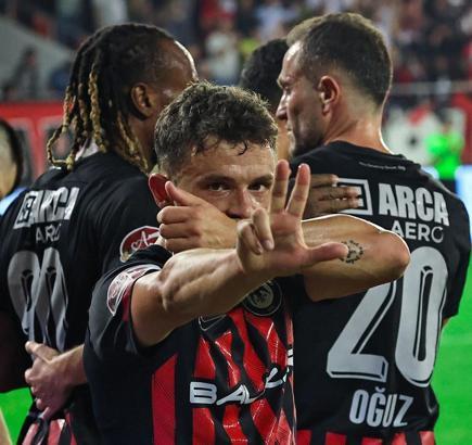 Çorum FK - Sarıyer: 2-1