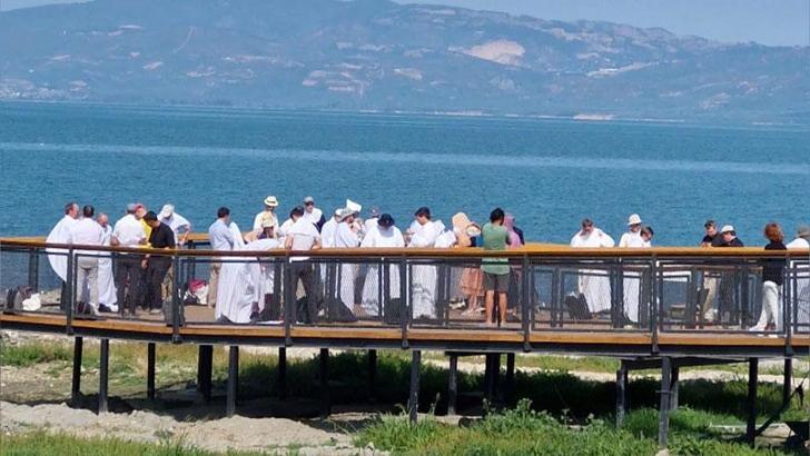 Fransa'dan gelen 42 akademisyen, İznik'te ayin yaptı
