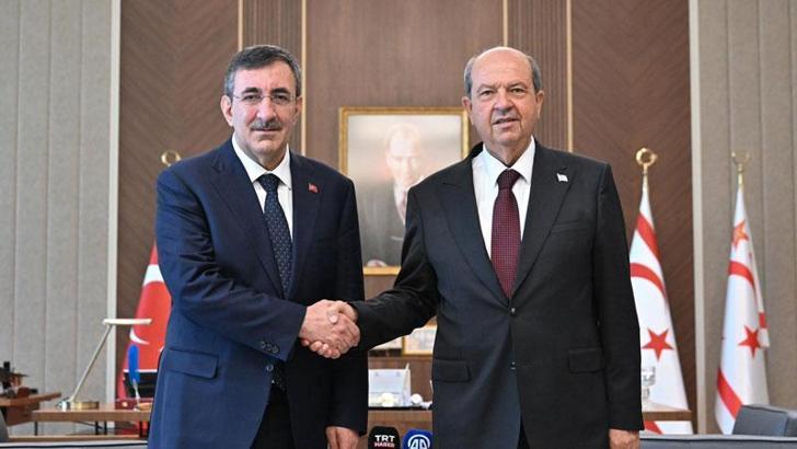 Cumhurbaşkanı Yardımcısı Yılmaz, KKTC Cumhurbaşkanı Tatar ve Başbakan Üstel ile görüştü