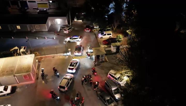 İstanbul -Sarıyer'de polisten sokaklarda 'şok' denetim