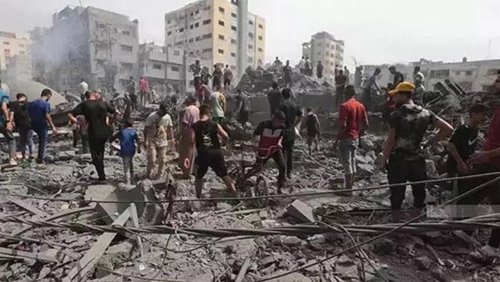 Pakistan'dan Gazze'ye 100 tonluk gıda yardımı