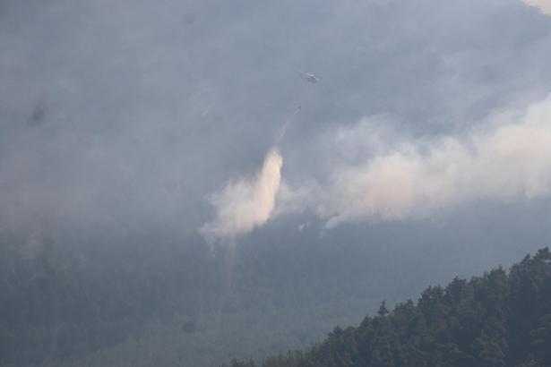 Denizli'deki orman yangını 2'nci gününde; alevler büyük ölçüde kontrol altına alındı /Video eklendi