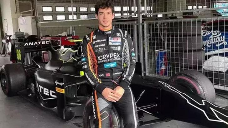 Milli yarış pilotu Cem Bölükbaşı, Spa’da podyumda