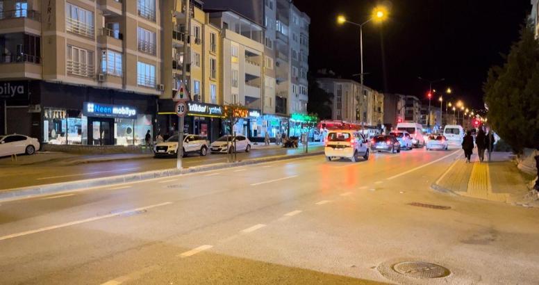 Balıkesir’de 3 dakikada en büyüğü 4.8 olan 3 deprem oldu (2)