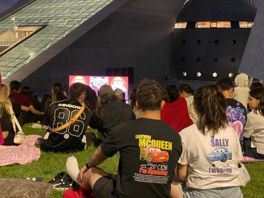 Ankara'da sinemaseverler açık hava sinemasında bir araya geldi