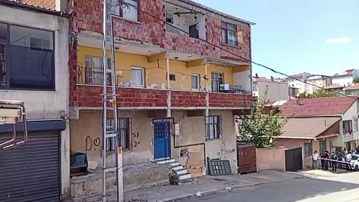 Sultanbeyli'de 3 katlı bina çökme tehlikesi nedeniyle tahliye edildi