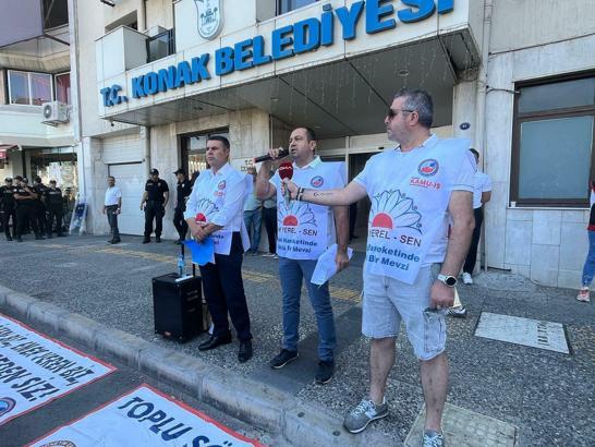İzmir'de Konak Belediyesi memurlarından iş bırakma eylemi