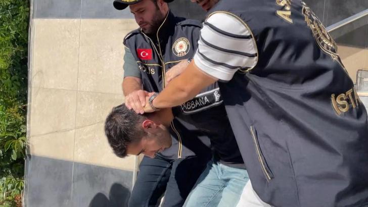 İstanbul - Sultangazi'de tartıştığı annesini silahla vurarak öldüren şüpheli yakalandı
